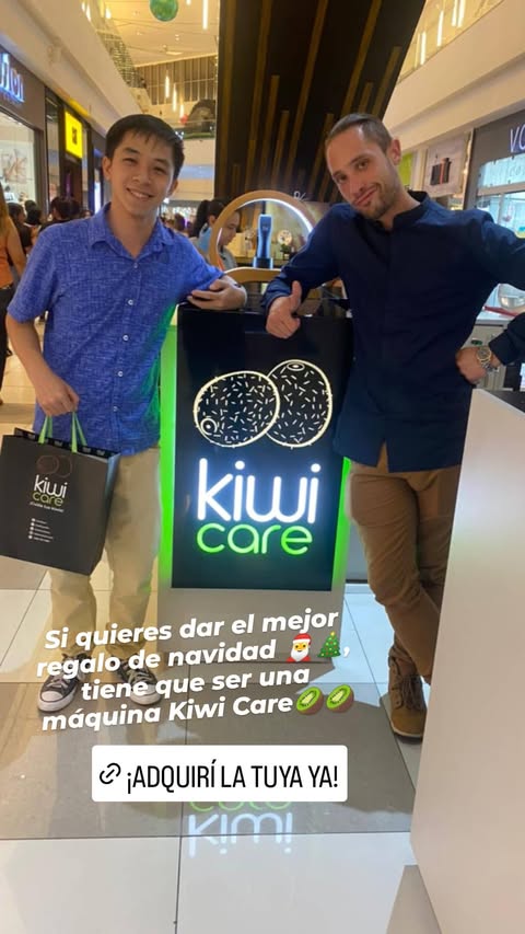 Foto real de Marco V. con Kiwi Care